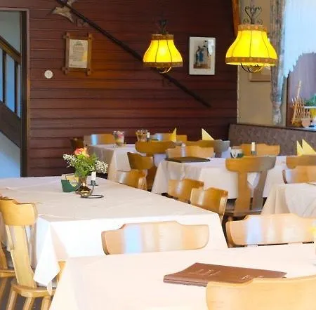 Gasthaus Schwert 招待所 *